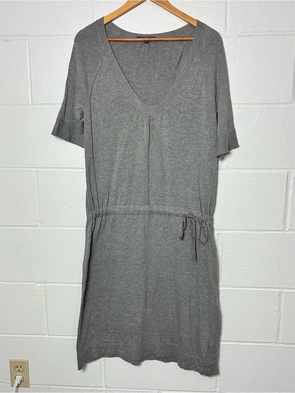 GAP gray knit tie waist cotton dress